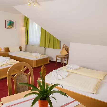 Leo Guest house Muhlhausen (Kraichgau)