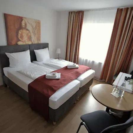 Guest house Leo 3*