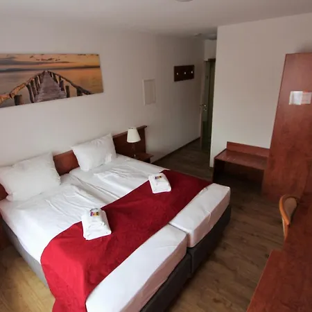 Guest house Leo 3*