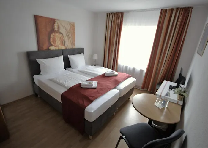 Casa de hóspedes Leo 3*